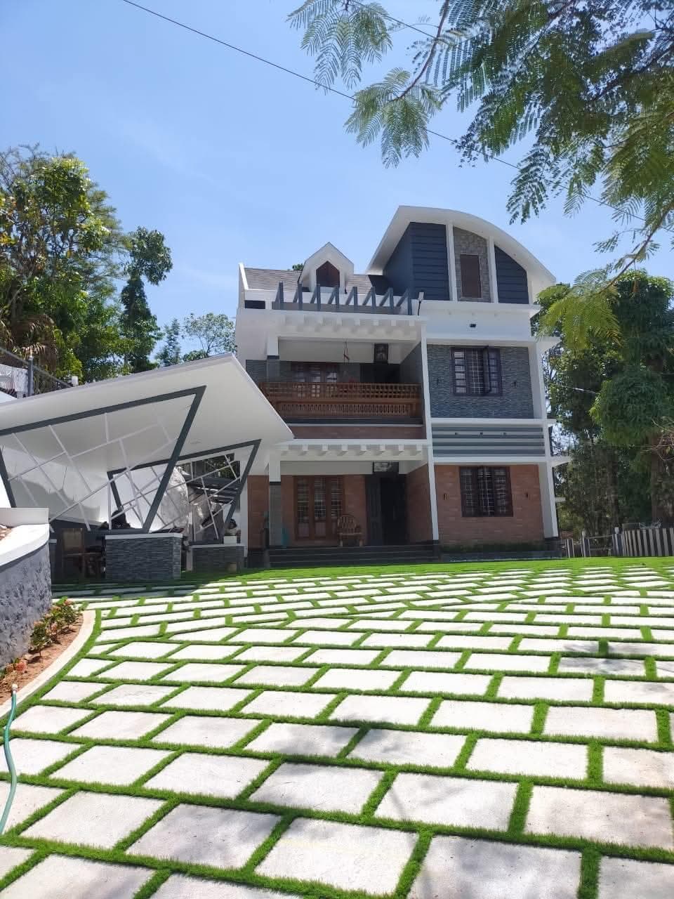 Emerald Estate